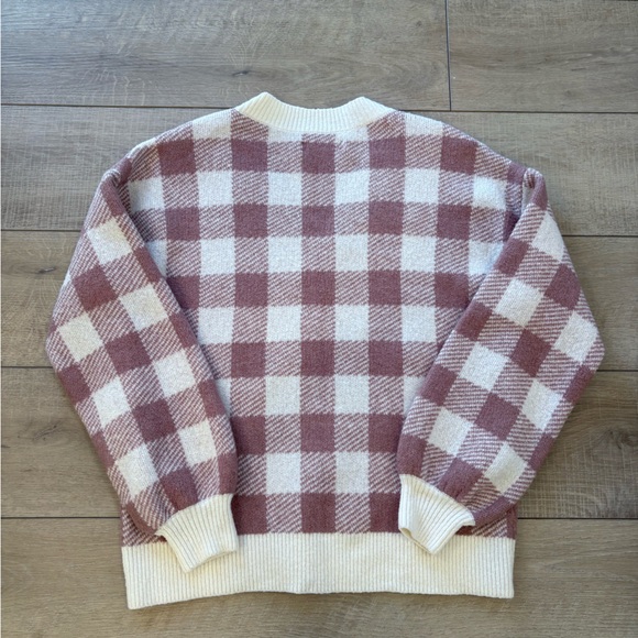 LOFT Pink and White Checkered V-Neck Sweater - Picture 9 of 9